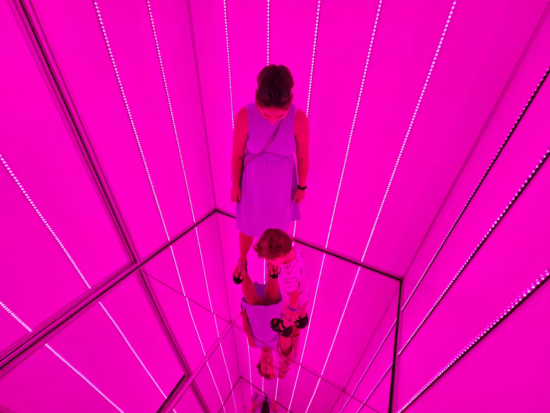 Funzeum w Gliwicach z dziećmi – kolorowe instalacje i świetna zabawa – zdjęcie 20
